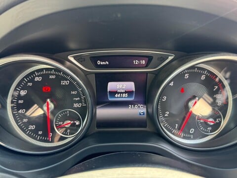 Mercedes-Benz GLA 1.6 GLA200 Sport (Executive) Euro 6 (s/s) 5dr 41