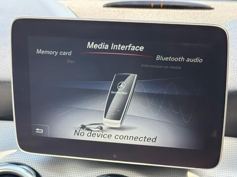 Mercedes-Benz GLA 1.6 GLA200 Sport (Executive) Euro 6 (s/s) 5dr 17