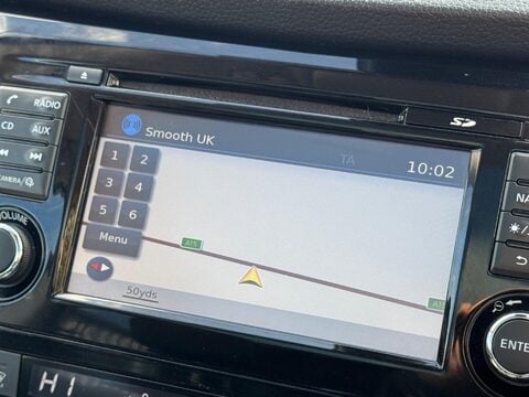 Nissan Qashqai 1.3 DIG-T N-Connecta Euro 6 (s/s) 5dr 18