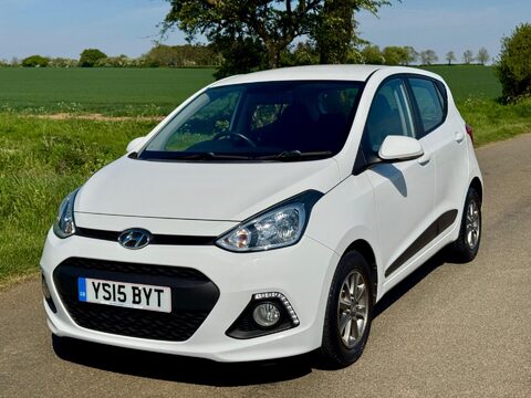 Hyundai i10 1.2 Premium Euro 5 5dr 6