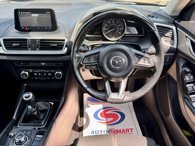 Mazda 3 2.0 SKYACTIV-G SE-L Nav Fastback Euro 6 (s/s) 4dr