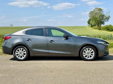 Mazda 3 2.0 SKYACTIV-G SE-L Nav Fastback Euro 6 (s/s) 4dr 3