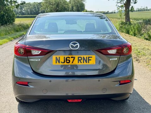 Mazda 3 2.0 SKYACTIV-G SE-L Nav Fastback Euro 6 (s/s) 4dr 8