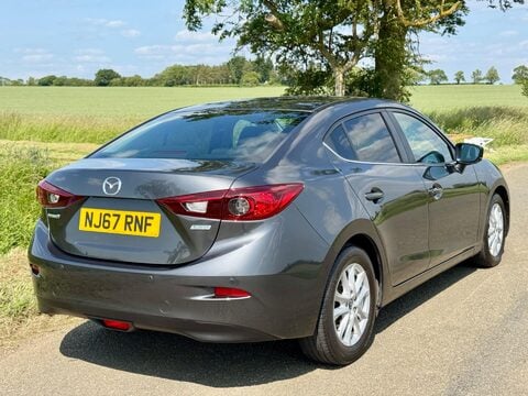 Mazda 3 2.0 SKYACTIV-G SE-L Nav Fastback Euro 6 (s/s) 4dr 9