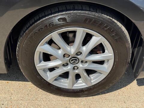 Mazda 3 2.0 SKYACTIV-G SE-L Nav Fastback Euro 6 (s/s) 4dr 37