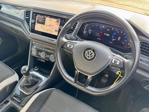 Volkswagen T-Roc 1.6 TDI SEL Euro 6 (s/s) 5dr 2