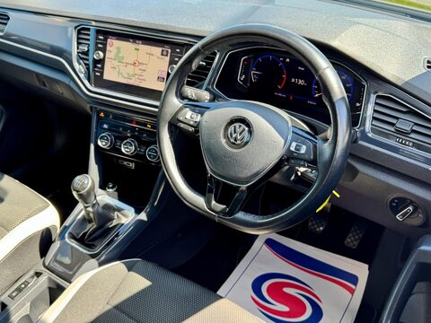 Volkswagen T-Roc 1.6 TDI SEL Euro 6 (s/s) 5dr 42