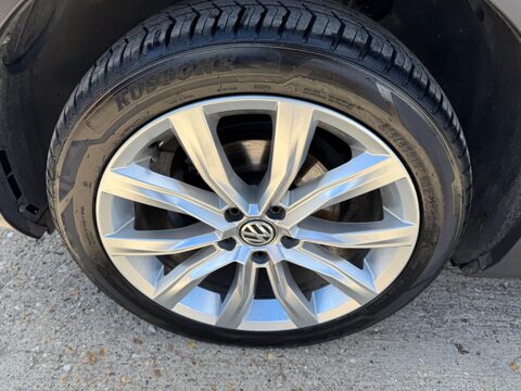 Volkswagen T-Roc 1.6 TDI SEL Euro 6 (s/s) 5dr 47