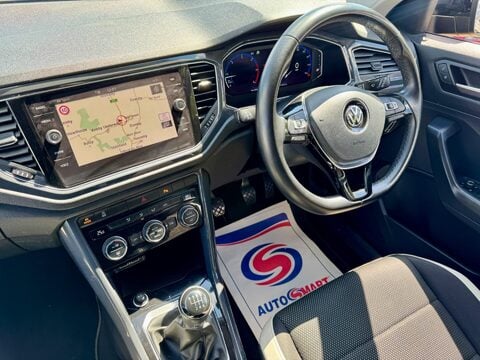 Volkswagen T-Roc 1.6 TDI SEL Euro 6 (s/s) 5dr 13