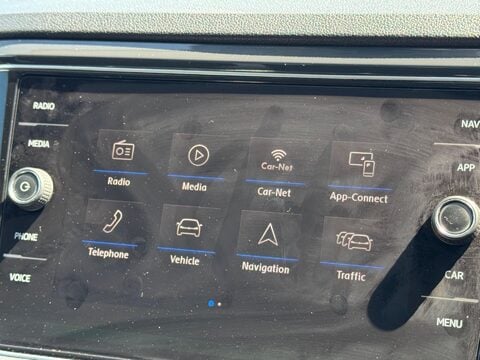 Volkswagen T-Roc 1.6 TDI SEL Euro 6 (s/s) 5dr 18