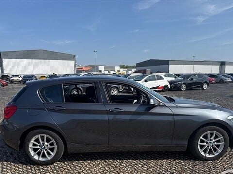 BMW 1 Series 1.5 116d SE Business Euro 6 (s/s) 5dr 3