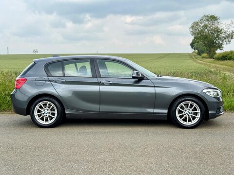 BMW 1 Series 1.5 116d SE Business Euro 6 (s/s) 5dr 3