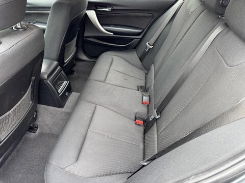BMW 1 Series 1.5 116d SE Business Euro 6 (s/s) 5dr 37