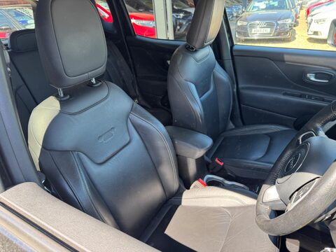 Jeep Renegade 2.0 MultiJetII Limited Auto 4WD Euro 6 (s/s) 5dr 4