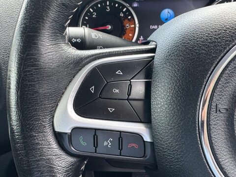 Jeep Renegade 2.0 MultiJetII Limited Auto 4WD Euro 6 (s/s) 5dr 37