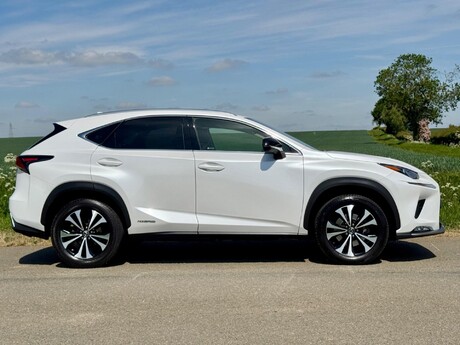 Lexus NX 2.5 300h GPF E-CVT 4WD Euro 6 (s/s) 5dr