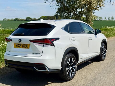 Lexus NX 2.5 300h GPF E-CVT 4WD Euro 6 (s/s) 5dr 10