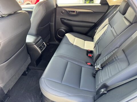 Lexus NX 2.5 300h GPF E-CVT 4WD Euro 6 (s/s) 5dr 52