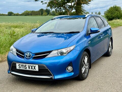 Toyota Auris 1.8 VVT-h Icon+ Touring Sports CVT Euro 5 (s/s) 5dr 6