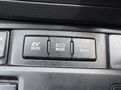 Toyota Auris 1.8 VVT-h Icon+ Touring Sports CVT Euro 5 (s/s) 5dr 26