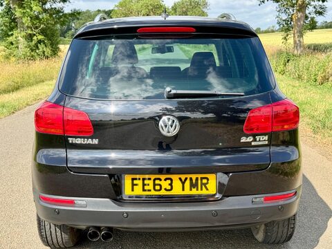 Volkswagen Tiguan 2.0 TDI BlueMotion Tech SE 4WD Euro 5 (s/s) 5dr 9