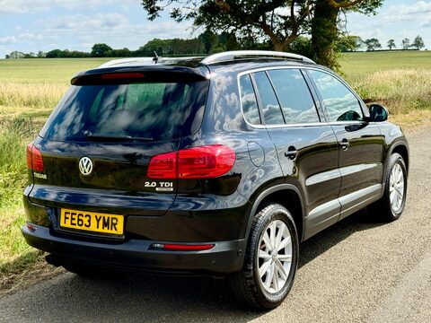 Volkswagen Tiguan 2.0 TDI BlueMotion Tech SE 4WD Euro 5 (s/s) 5dr 10
