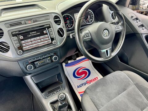 Volkswagen Tiguan 2.0 TDI BlueMotion Tech SE 4WD Euro 5 (s/s) 5dr 13