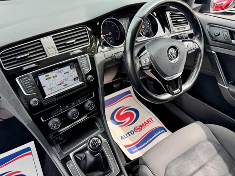 Volkswagen Golf 2.0 TDI BlueMotion Tech GT Euro 5 (s/s) 5dr 11