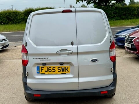 Ford Transit Courier 1.5 TDCi Trend L1 Euro 5 5dr 8