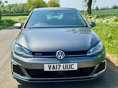Volkswagen Golf 1.4 TSI 8.7kWh GTE Advance DSG Euro 6 (s/s) 5dr