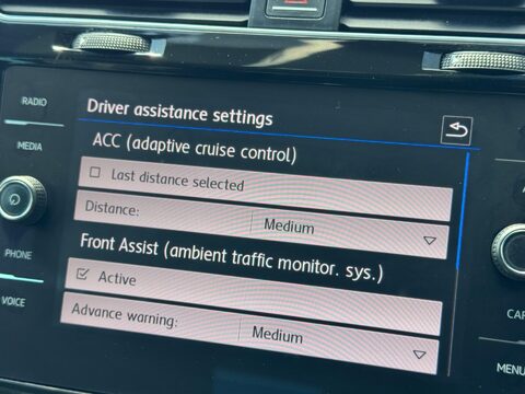 Volkswagen Golf 1.4 TSI 8.7kWh GTE Advance DSG Euro 6 (s/s) 5dr 24