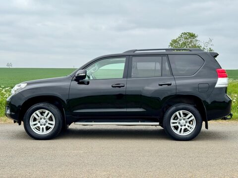 Toyota Land Cruiser 3.0 D-4D LC5 Auto 4WD Euro 5 5dr 8