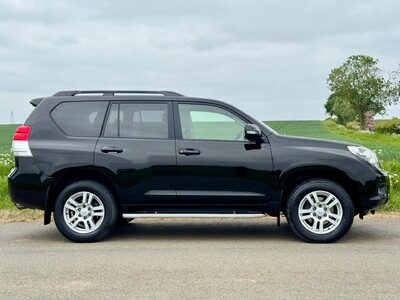 Toyota Land Cruiser 3.0 D-4D LC5 Auto 4WD Euro 5 5dr
