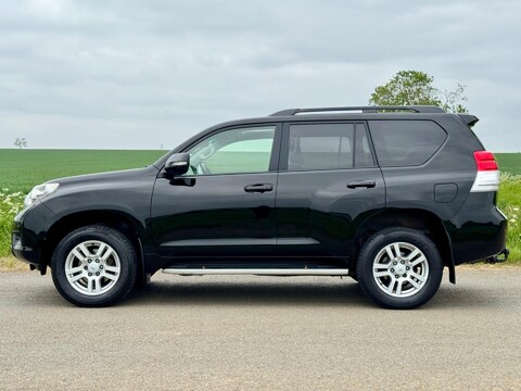 Toyota Land Cruiser 3.0 D-4D LC5 Auto 4WD Euro 5 5dr 7