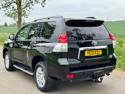 Toyota Land Cruiser 3.0 D-4D LC5 Auto 4WD Euro 5 5dr 8