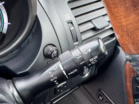 Toyota Land Cruiser 3.0 D-4D LC5 Auto 4WD Euro 5 5dr 37