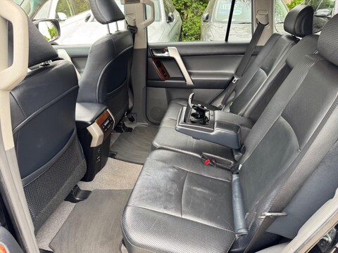 Toyota Land Cruiser 3.0 D-4D LC5 Auto 4WD Euro 5 5dr 50