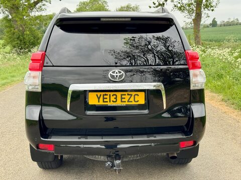 Toyota Land Cruiser 3.0 D-4D LC5 Auto 4WD Euro 5 5dr 10