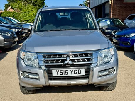 Mitsubishi Shogun 3.2 DI-DC Warrior 4WD Euro 5 3dr SWB
