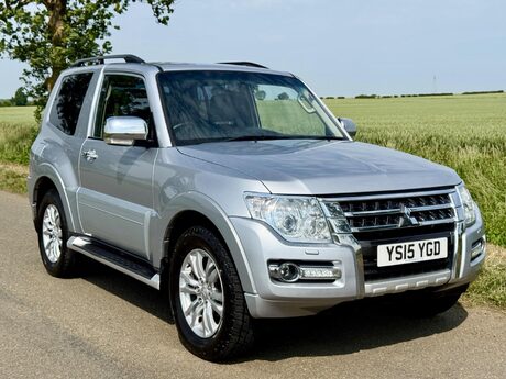 Mitsubishi Shogun 3.2 DI-DC Warrior 4WD Euro 5 3dr SWB