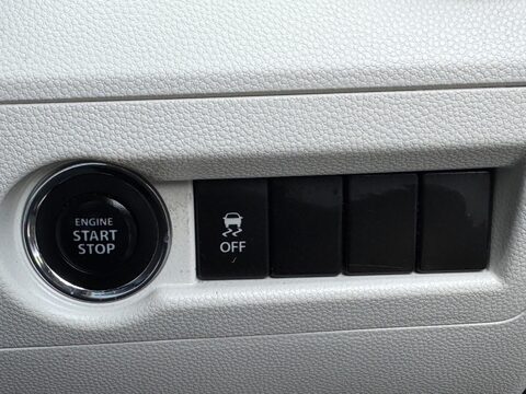 Suzuki Ignis 1.2 Dualjet SZ5 AGS Auto Euro 6 5dr 28