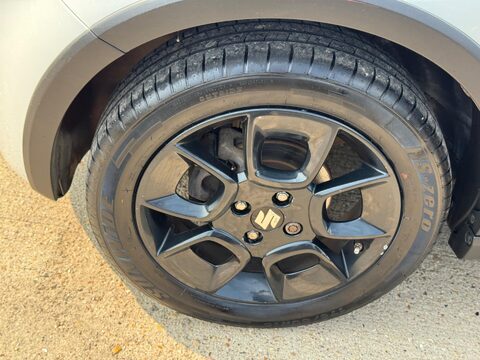 Suzuki Ignis 1.2 Dualjet SZ5 AGS Auto Euro 6 5dr 40