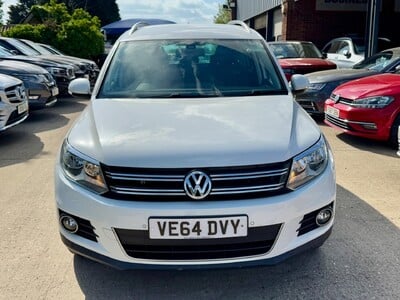 Volkswagen Tiguan 2.0 TDI BlueMotion Tech Match 4WD Euro 5 (s/s) 5dr