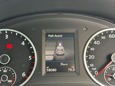Volkswagen Tiguan 2.0 TDI BlueMotion Tech Match 4WD Euro 5 (s/s) 5dr 20
