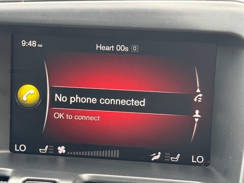 Volvo XC60 2.4 D5 R-Design Lux Nav Auto AWD Euro 6 (s/s) 5dr 23