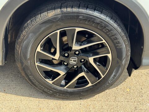 Honda CR-V 2.0 i-VTEC SE Plus Navi Auto 4WD Euro 6 5dr 48