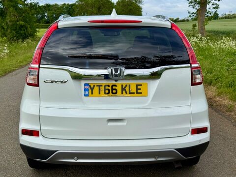 Honda CR-V 2.0 i-VTEC SE Plus Navi Auto 4WD Euro 6 5dr 9