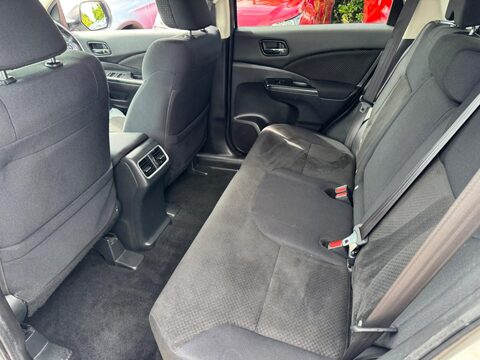 Honda CR-V 2.0 i-VTEC SE Plus Navi Auto 4WD Euro 6 5dr 42