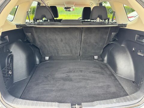 Honda CR-V 2.0 i-VTEC SE Plus Navi Auto 4WD Euro 6 5dr 43