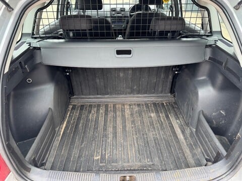 Skoda Fabia 1.6 TDI Elegance Euro 5 5dr 21